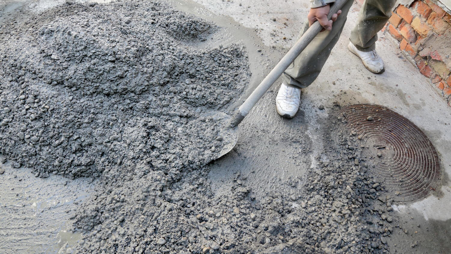 Качественный цемент – залог прочного фундамента